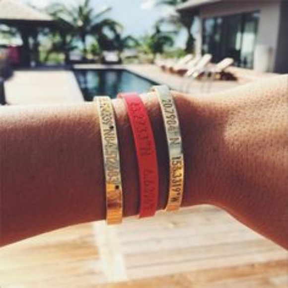 Coordinates Collection NYC Bracelet - Picture 3 of 6